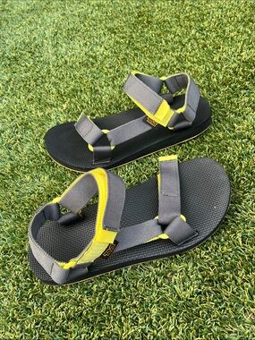 Teva Gray and Yellow Outdoor Sport Sandals women 7